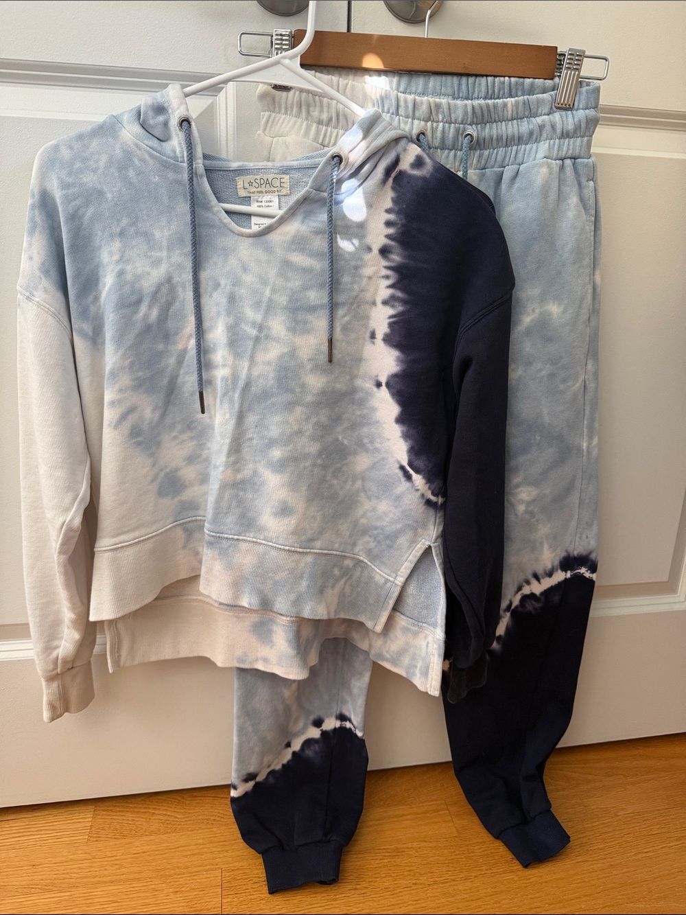 l*space Kids Tie-Dye Sweatshirt & Joggers set- Light Blue and Navy